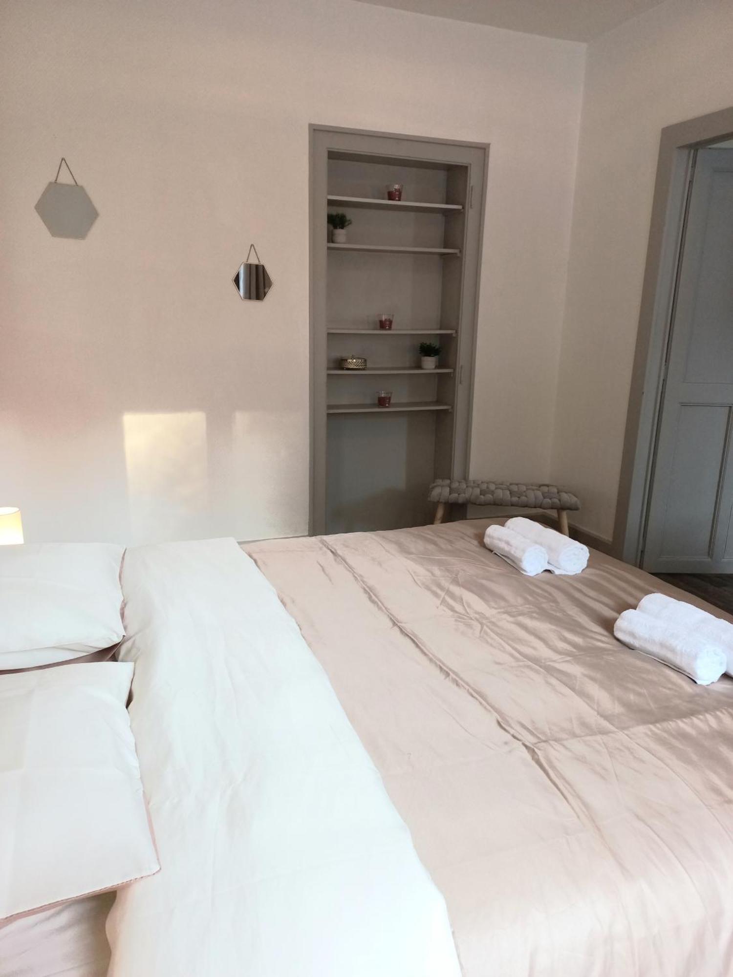 Appartement Les Iris, Au Calme, Proche Du Centre Ремірмон Екстер'єр фото